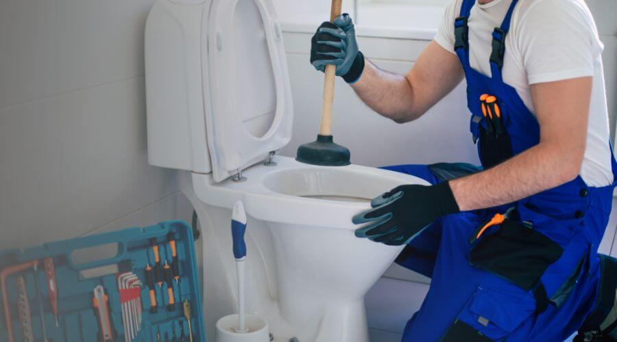 Local annual plumbing maintenance in La Crosse, FL